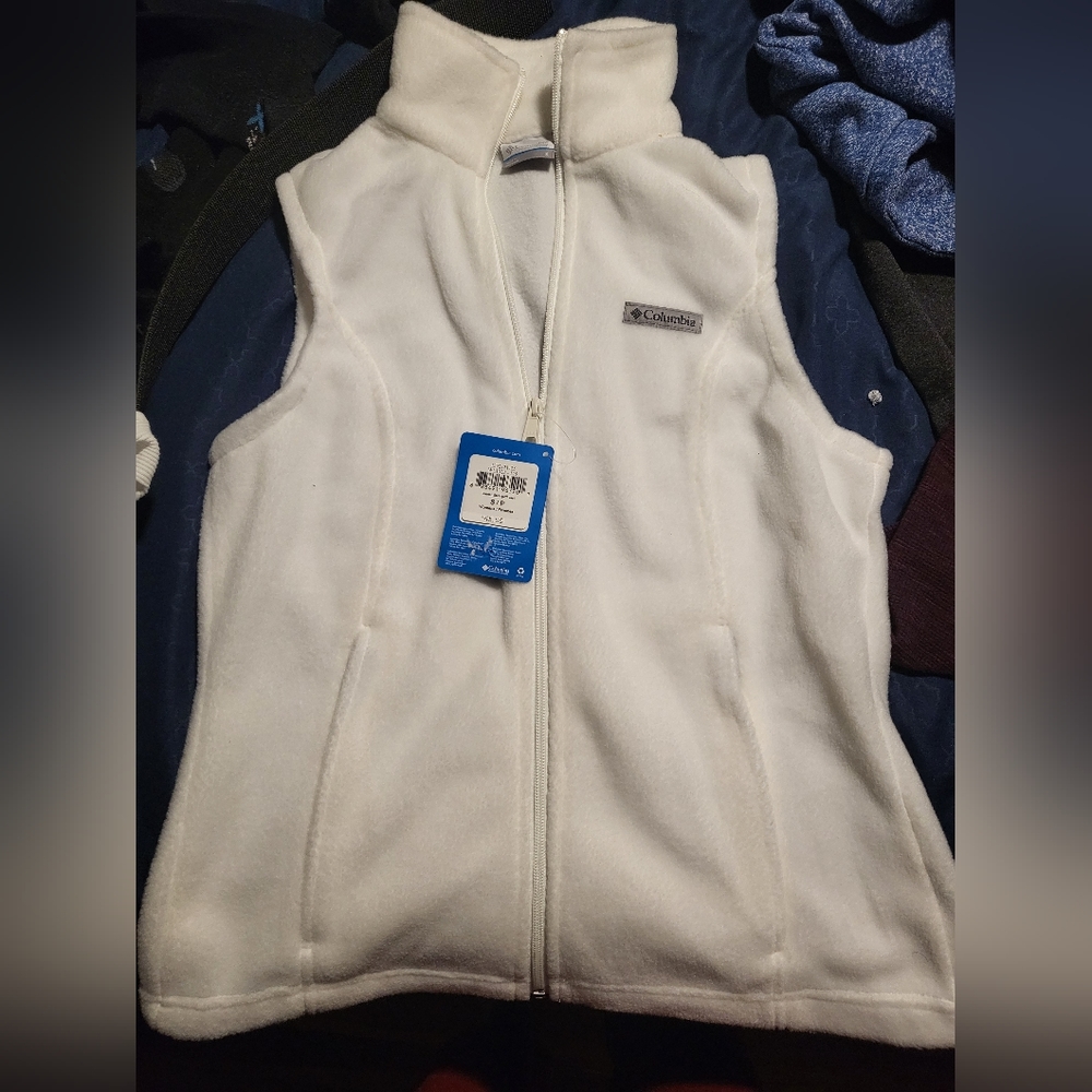 Columbia white vest